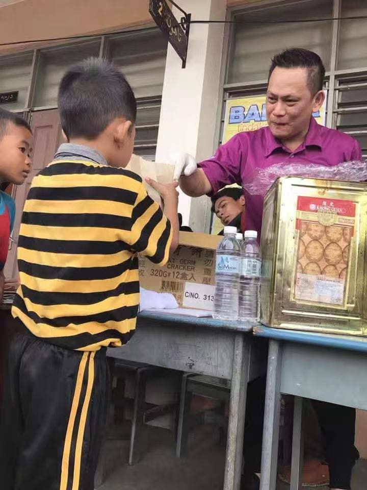 Dato Ben Fam Chee Way philanthropic work with Persatuan Amal Kasih Sayang Malaysia